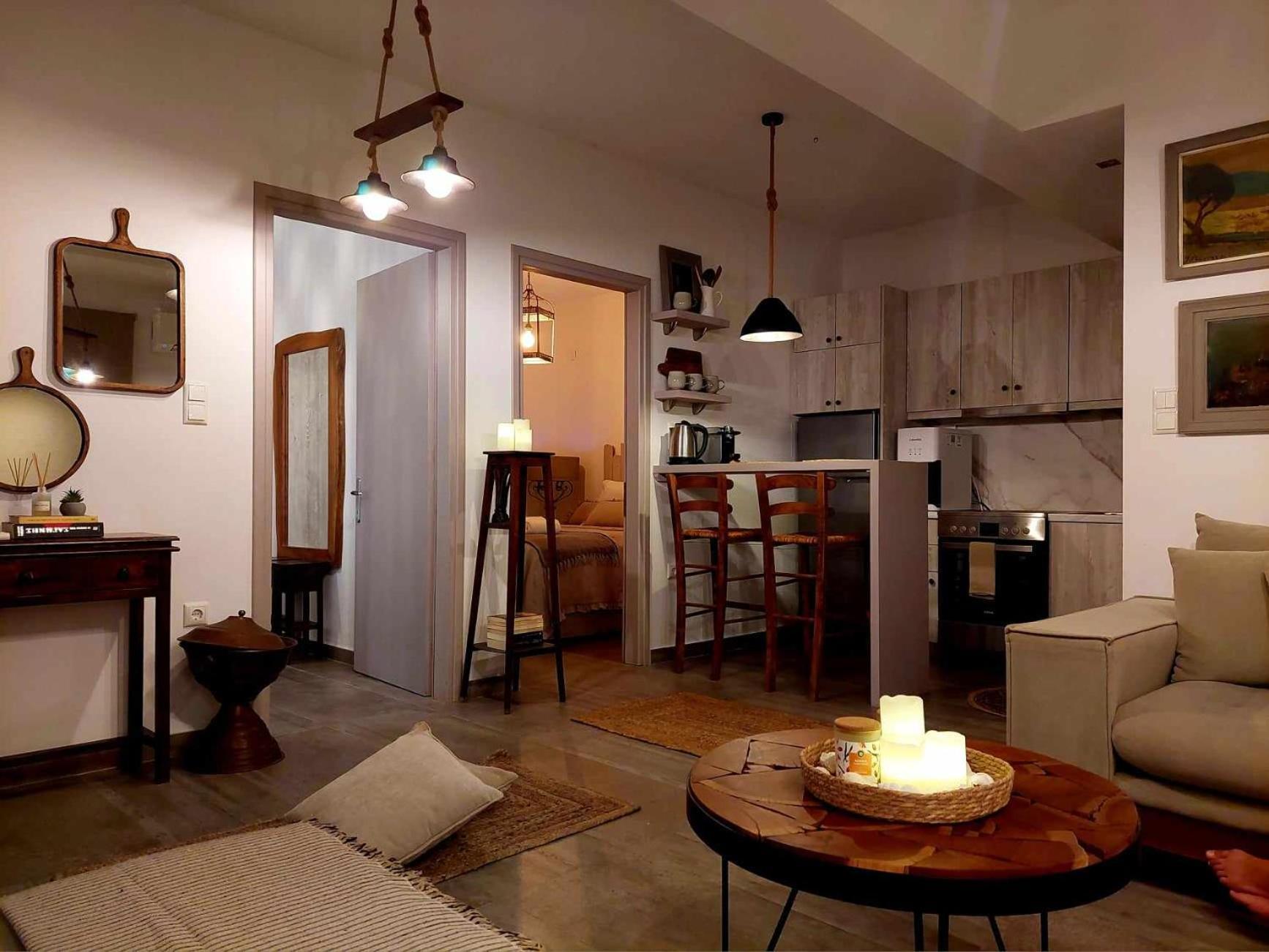 Maya Apartments, Modern And Convenient Apartments With Private Parking Skiathos-stad Buitenkant foto