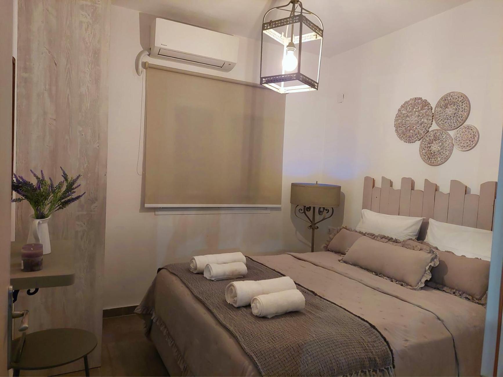 Maya Apartments, Modern And Convenient Apartments With Private Parking Skiathos-stad Buitenkant foto