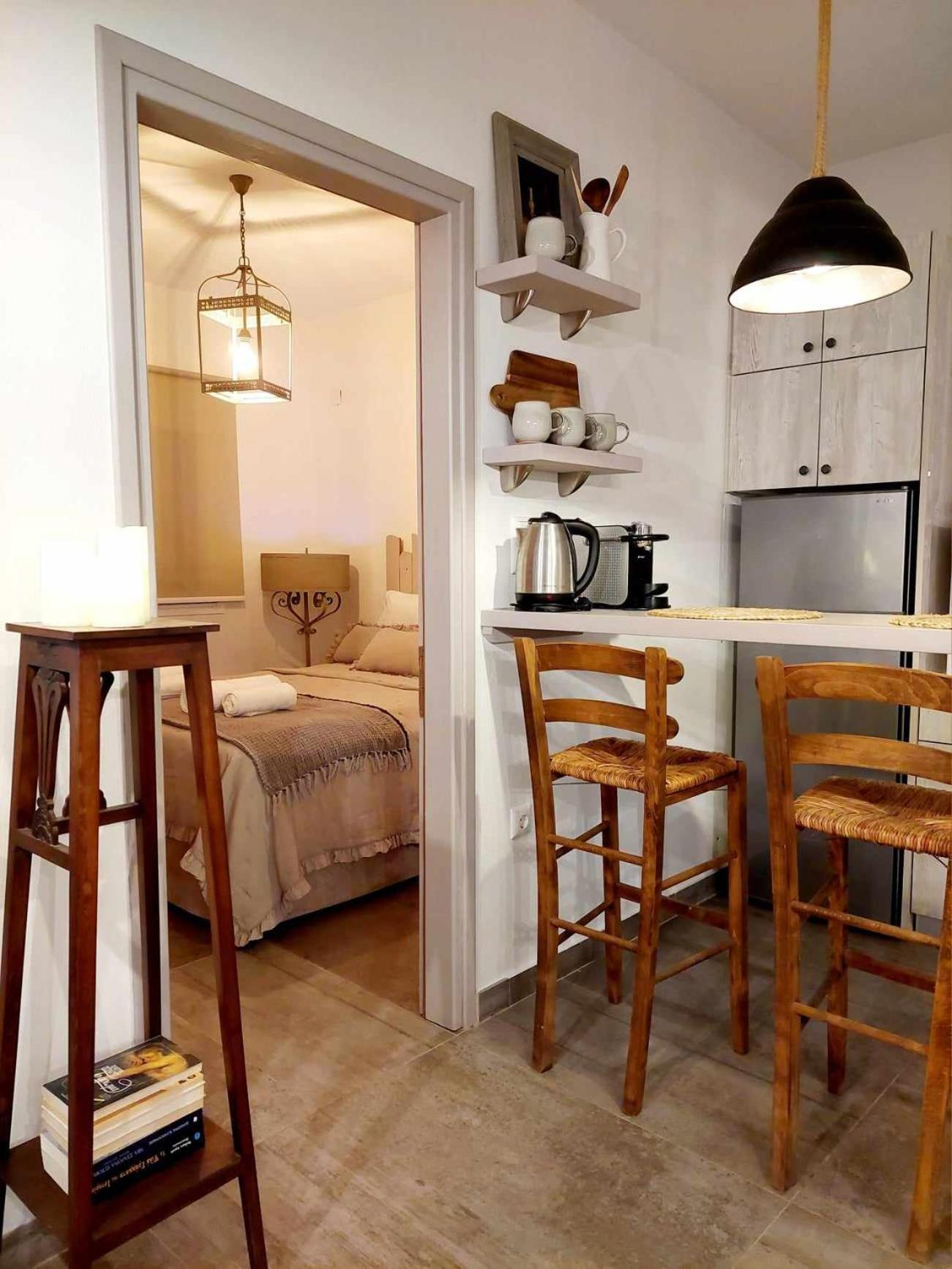 Maya Apartments, Modern And Convenient Apartments With Private Parking Skiathos-stad Buitenkant foto