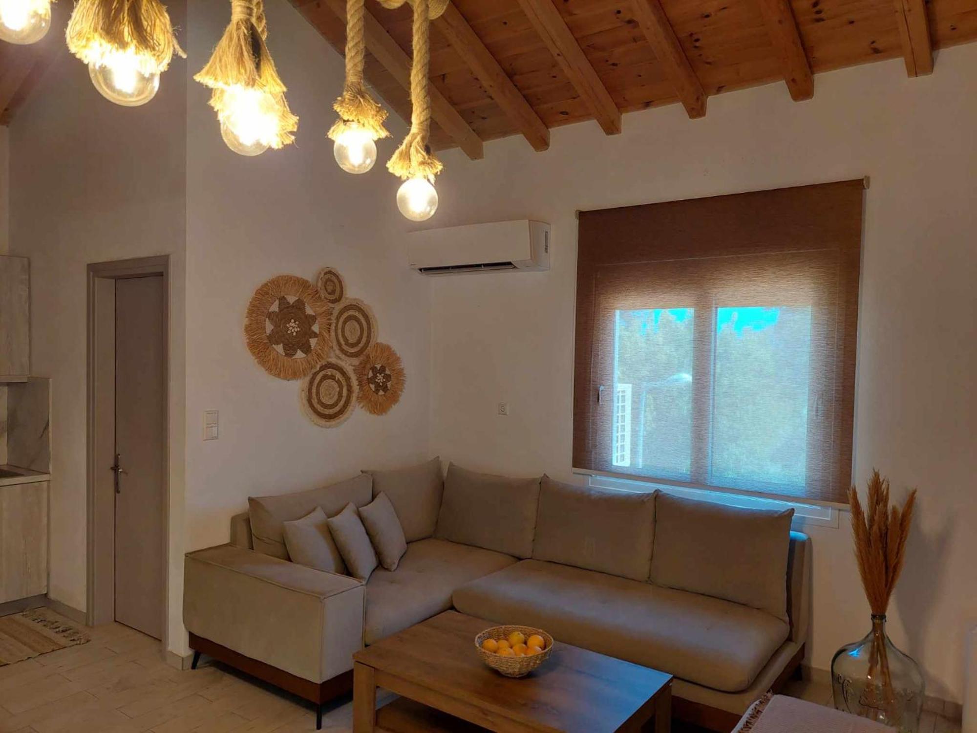 Maya Apartments, Modern And Convenient Apartments With Private Parking Skiathos-stad Buitenkant foto