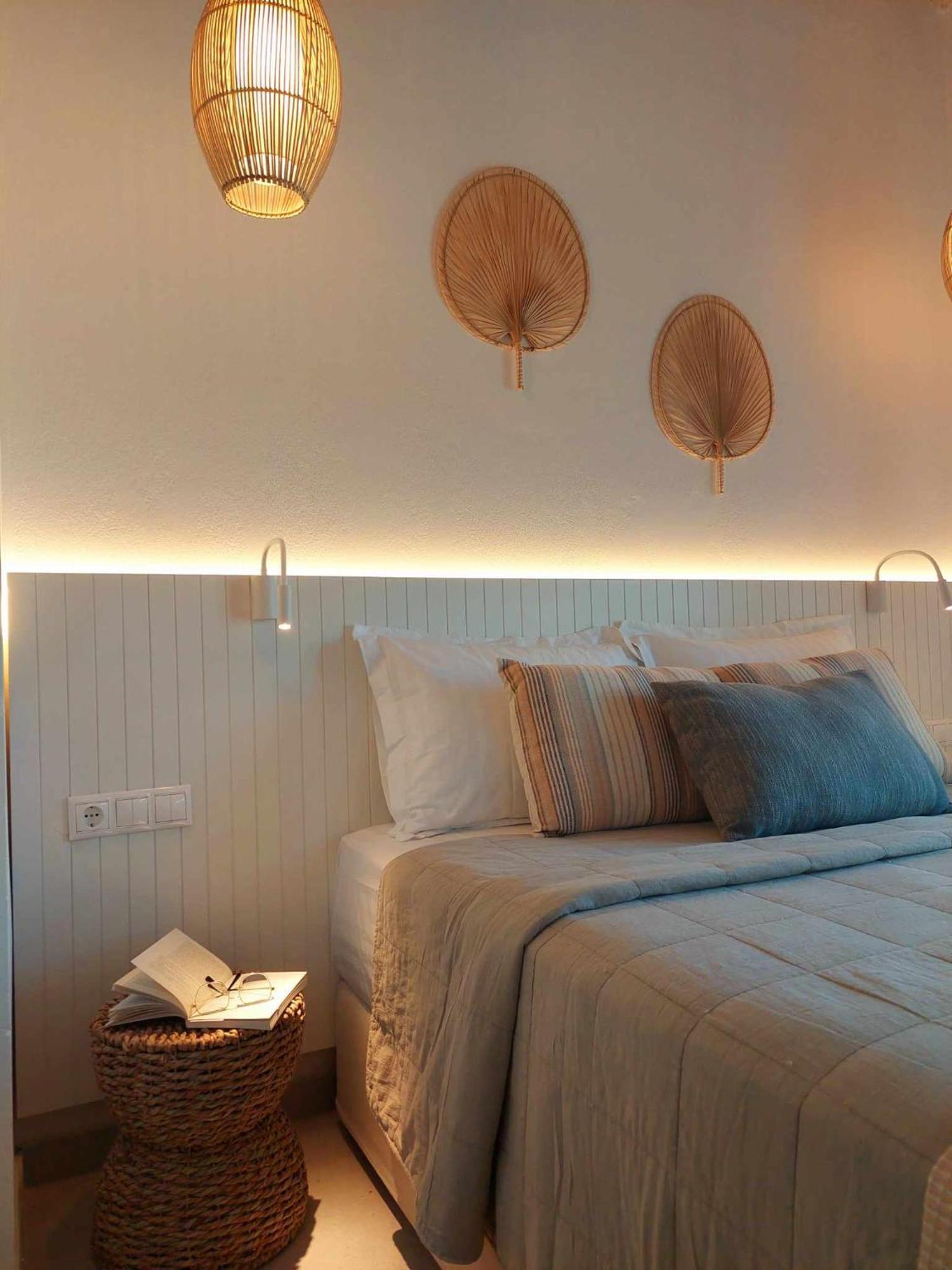 Maya Apartments, Modern And Convenient Apartments With Private Parking Skiathos-stad Buitenkant foto